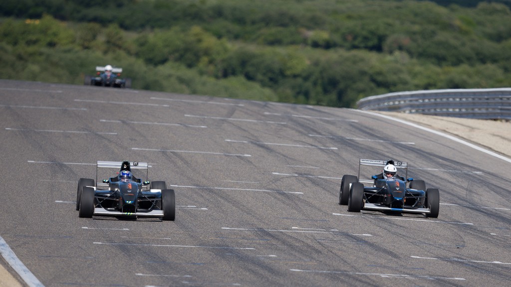 Formule Renault 2000 : sensations garanties !