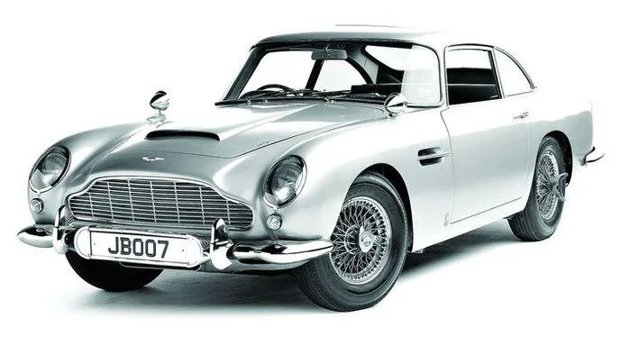 aston-martin-db5-james-bond