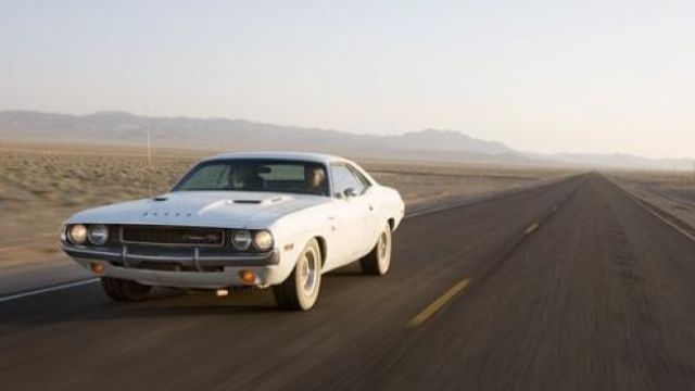dodge-challenger-rt-film-point-limite-zero