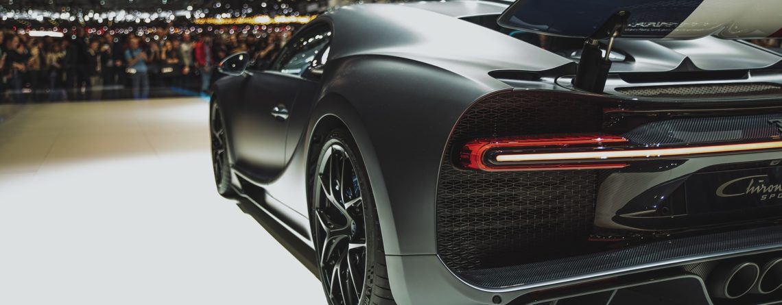 Bugatti chiron noire modèle sport