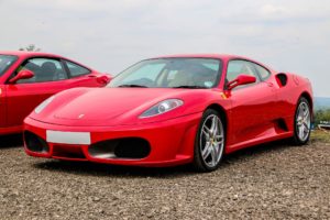 Voiture supercar Ferrari F430 rouge