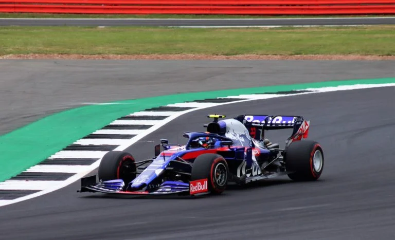F1 de l'écurie Red Bull pour décrire l'article de blog sur la FIA Super Licence