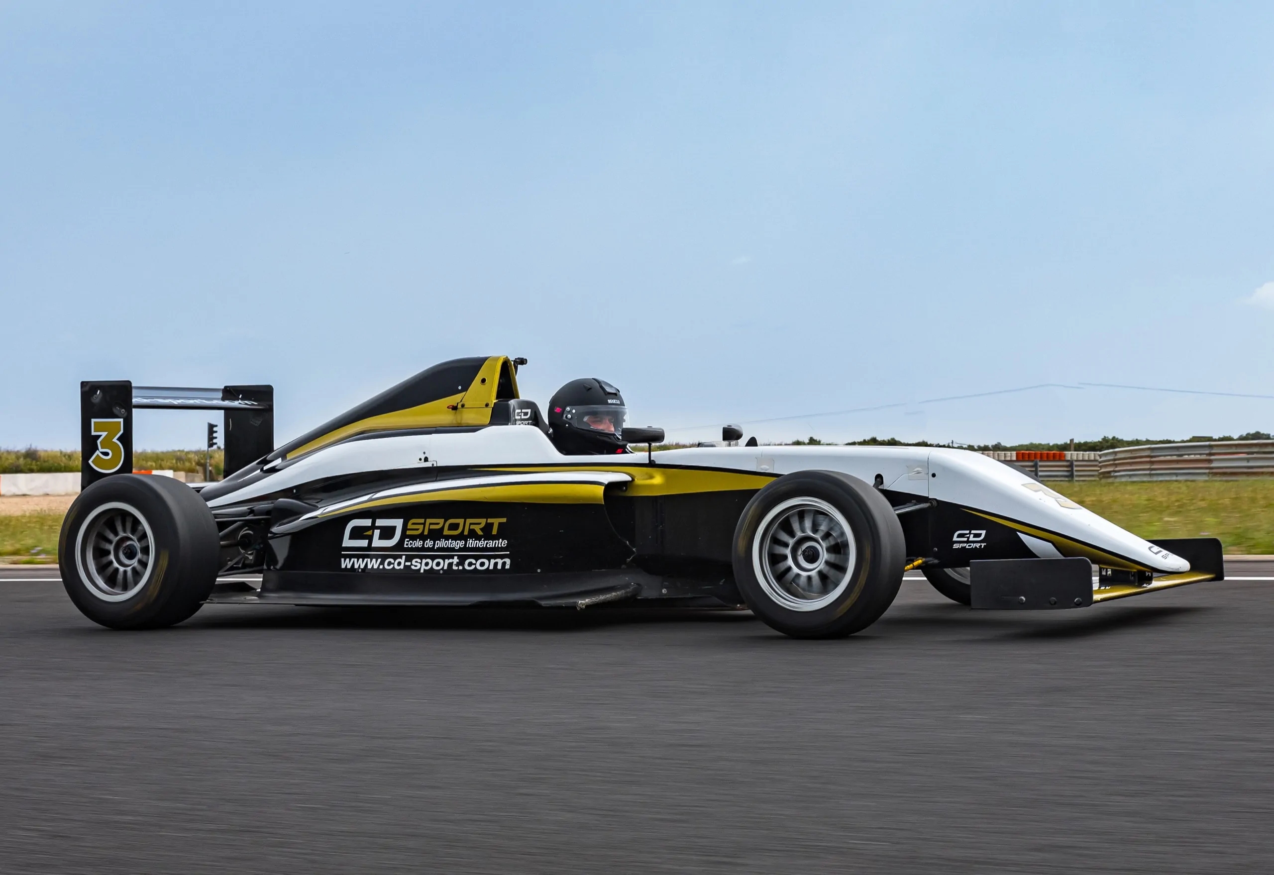Forfait GP Expérience : journée complète de pilotage en Formule 4