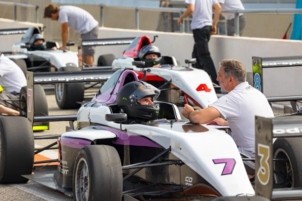 La Formule 4 Tatuus, bolide idéal pour s’initier à la monoplace